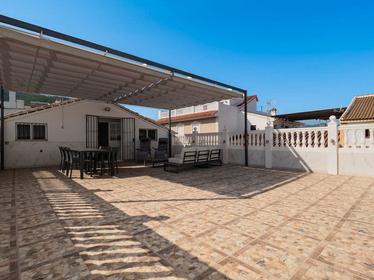 Town House for Sale in Alhaurin El Grande, Malaga 32