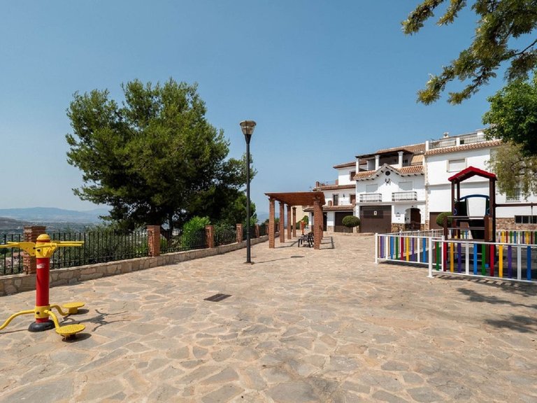 Town House for Sale in Alhaurin El Grande, Malaga 47