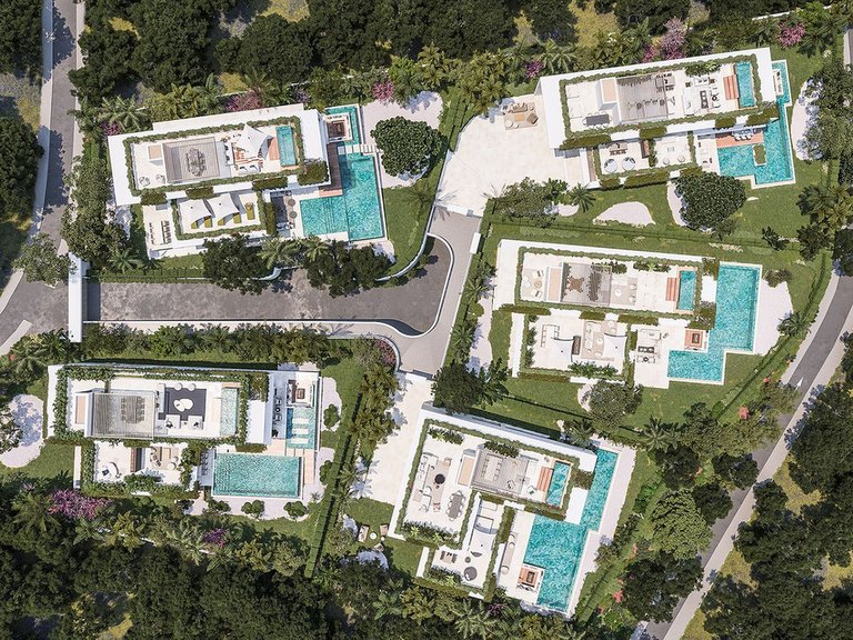 Villa for Sale in The Golden Mile, Malaga 3