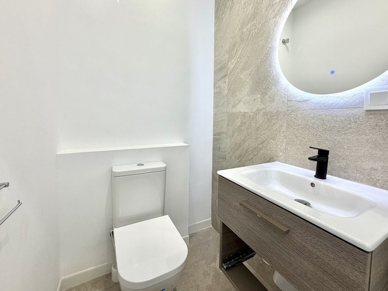 Apartment for Sale in Fuengirola, Malaga 14