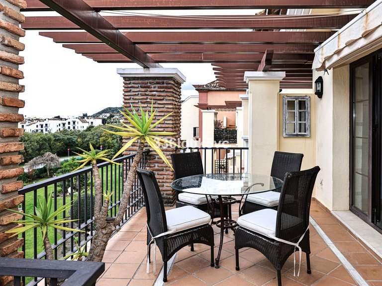 Penthouse for Sale in Benahavís, Malaga 3