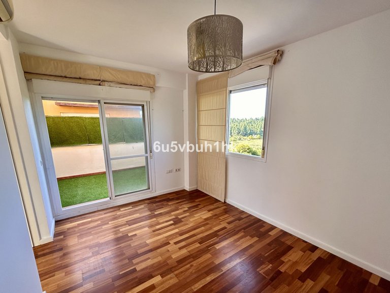 Villa for Sale in Mijas Costa, Malaga 10