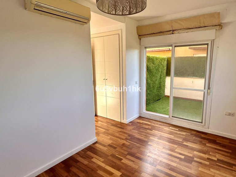 Villa for Sale in Mijas Costa, Malaga 41