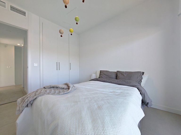 Villa for Sale in Estepona, Malaga 8