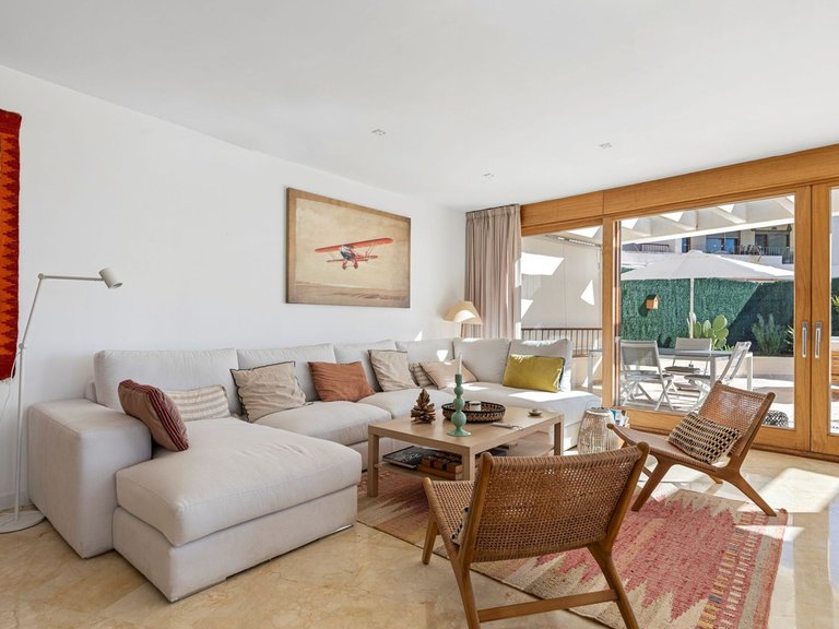Apartment for Sale in Altos De Los Monteros, Malaga 14