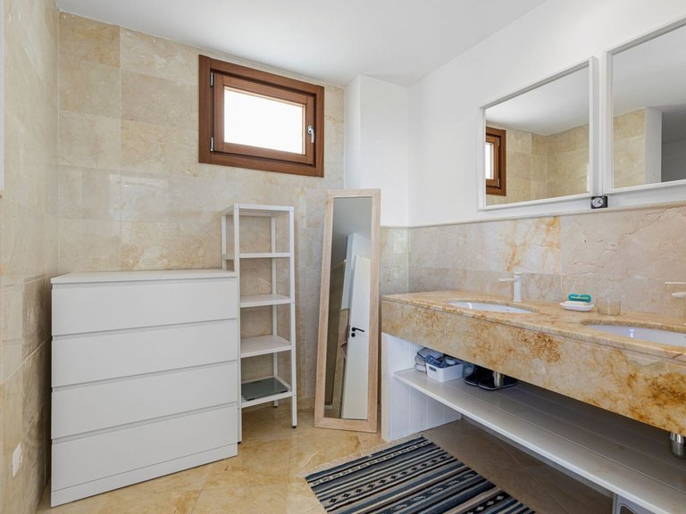 Apartment for Sale in Altos De Los Monteros, Malaga 25