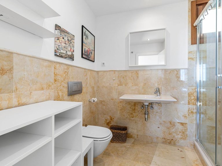 Apartment for Sale in Altos De Los Monteros, Malaga 28