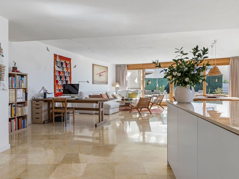 Apartment for Sale in Altos De Los Monteros, Malaga 4