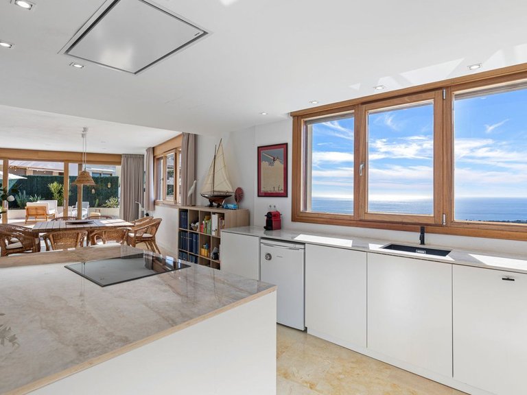 Apartment for Sale in Altos De Los Monteros, Malaga 7