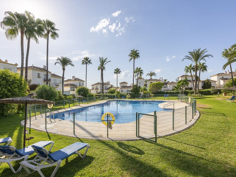 Villa for Sale in Estepona, Malaga 19