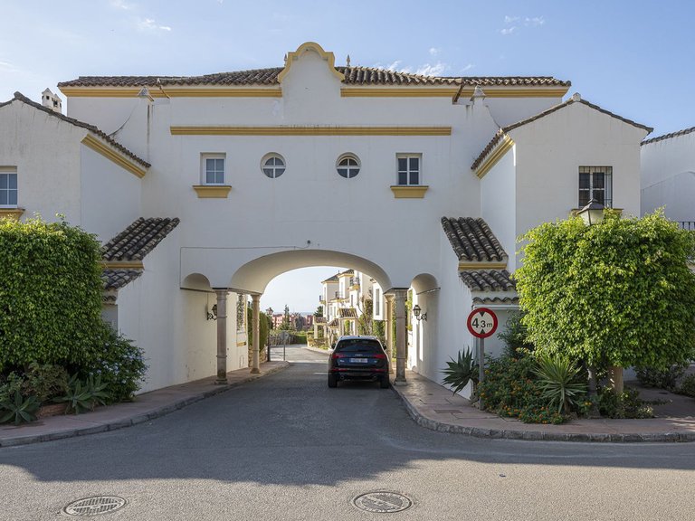 Villa for Sale in Estepona, Malaga 28