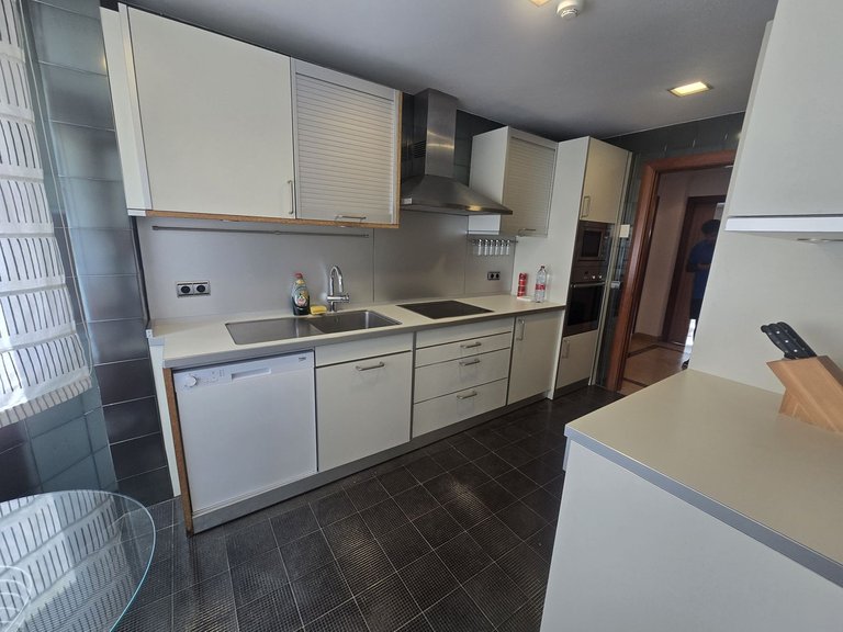 Apartment for Sale in Costa del Sol, Puerto Banús, Malaga 14