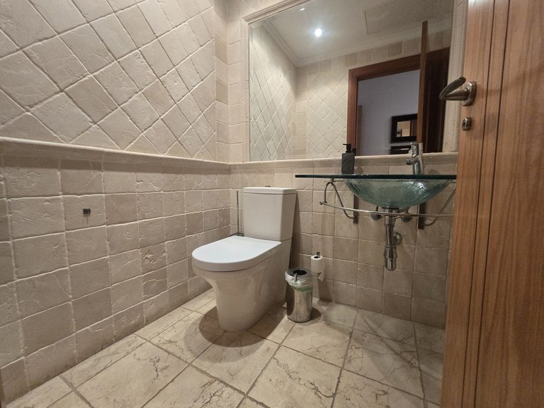 Apartment for Sale in Costa del Sol, Puerto Banús, Malaga 16