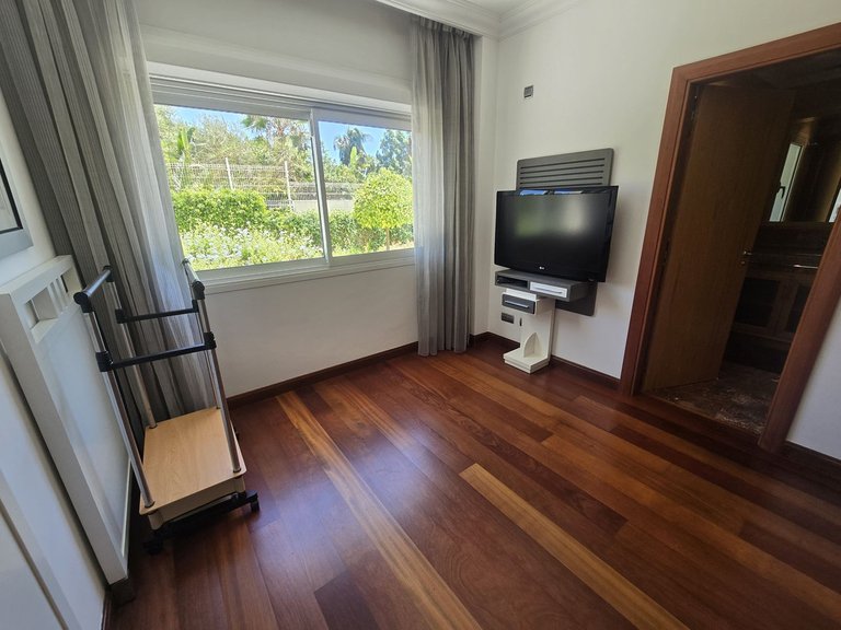 Apartment for Sale in Costa del Sol, Puerto Banús, Malaga 24