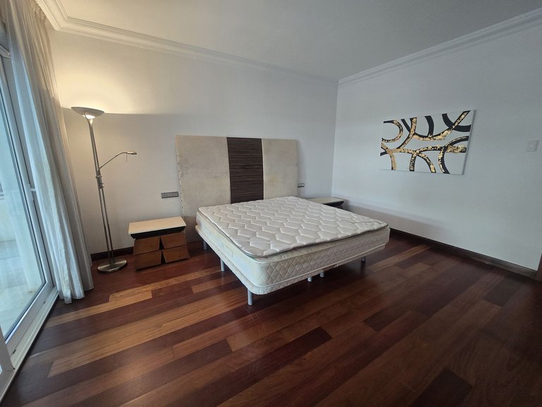 Apartment for Sale in Costa del Sol, Puerto Banús, Malaga 37