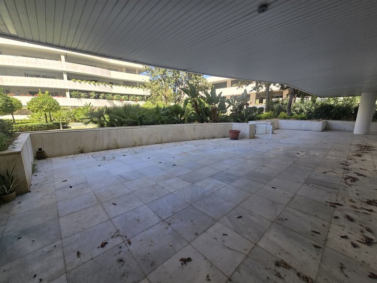 Apartment for Sale in Costa del Sol, Puerto Banús, Malaga 39
