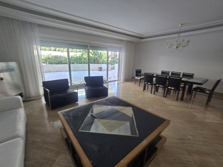 Apartment for Sale in Costa del Sol, Puerto Banús, Malaga 4