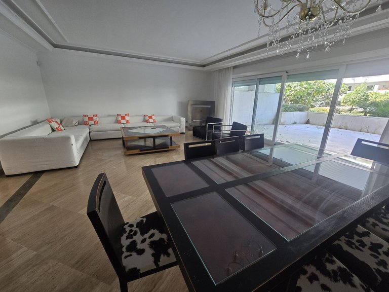 Apartment for Sale in Costa del Sol, Puerto Banús, Malaga 6