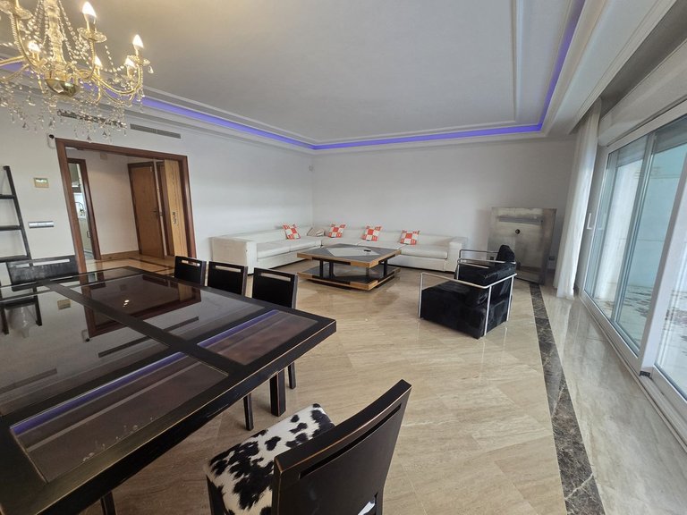 Apartment for Sale in Costa del Sol, Puerto Banús, Malaga 7