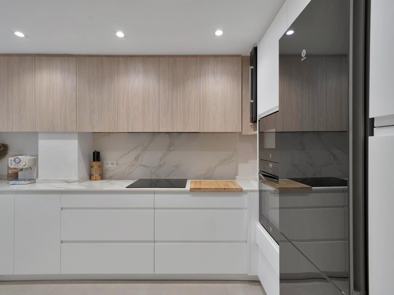 Apartment for Sale in Marbella, Malaga 12