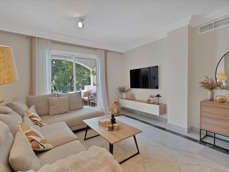 Apartment for Sale in Marbella, Malaga 6
