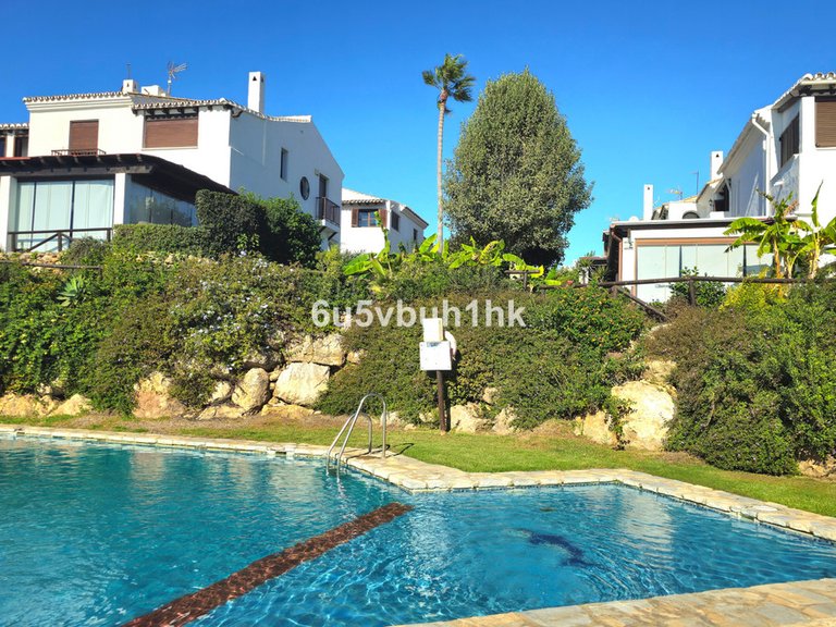 Villa for Sale in Estepona, Malaga 3