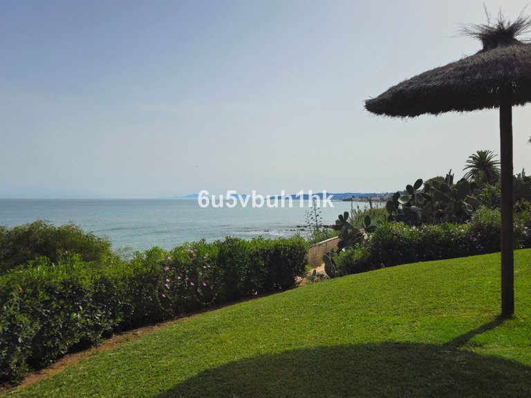 Town House for Sale in Estepona, Malaga 30