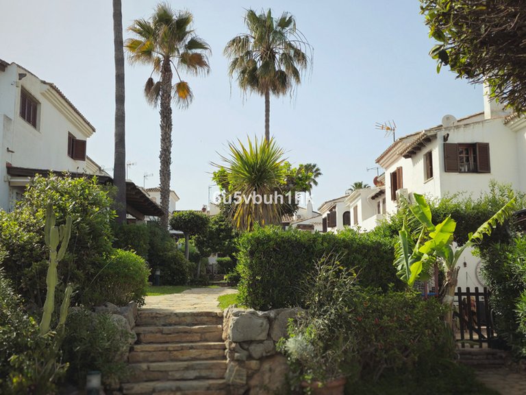 Town House for Sale in Estepona, Malaga 31