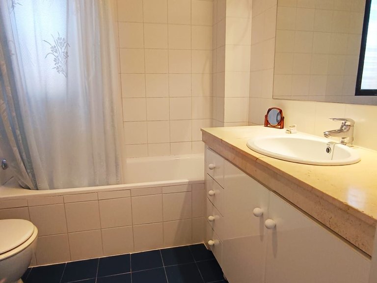 Apartment for Sale in Fuengirola, Malaga 18