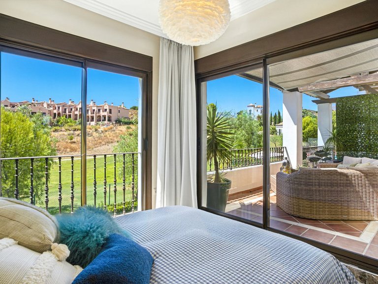 Villa for Sale in Estepona, Malaga 34