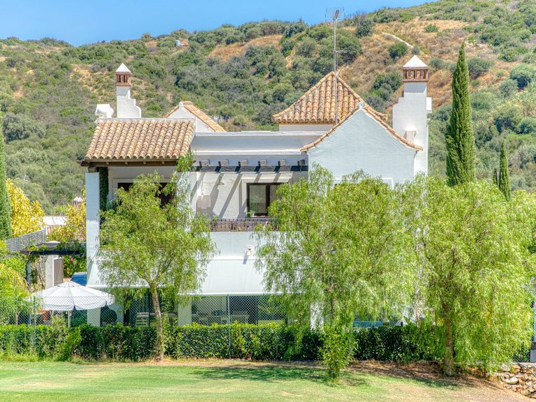 Villa for Sale in Estepona, Malaga 6