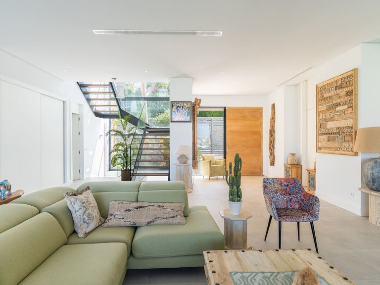 Villa for Sale in Cabopino, Malaga 17