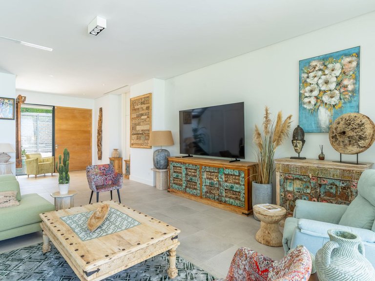 Villa for Sale in Cabopino, Malaga 7