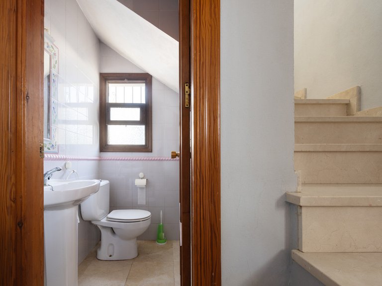 Villa for Sale in San Enrique, Cadiz 15