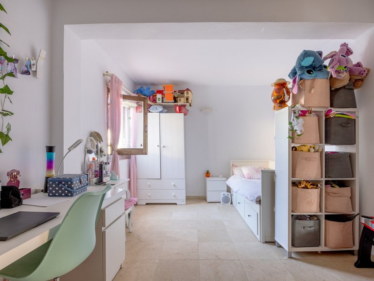 Villa for Sale in San Enrique, Cadiz 16
