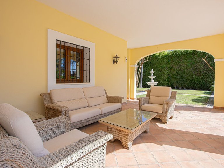 Villa for Sale in El Paraiso, Malaga 15