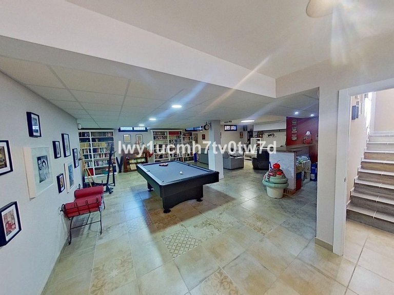 Villa for Sale in Alhaurín De La Torre, Malaga 16
