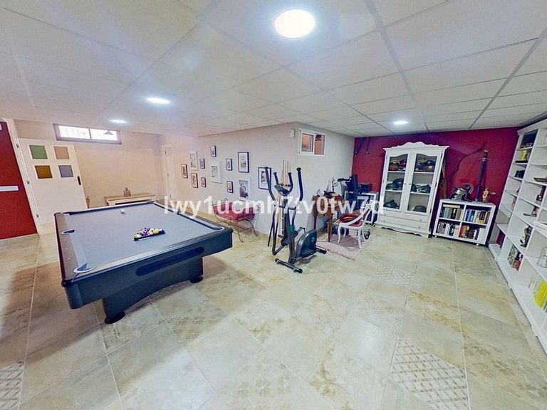 Villa for Sale in Alhaurín De La Torre, Malaga 18