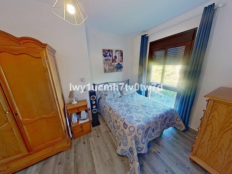 Villa for Sale in Alhaurín De La Torre, Malaga 7