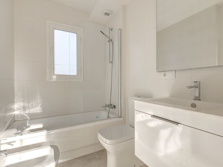 Apartment for Sale in Estepona, Malaga 38