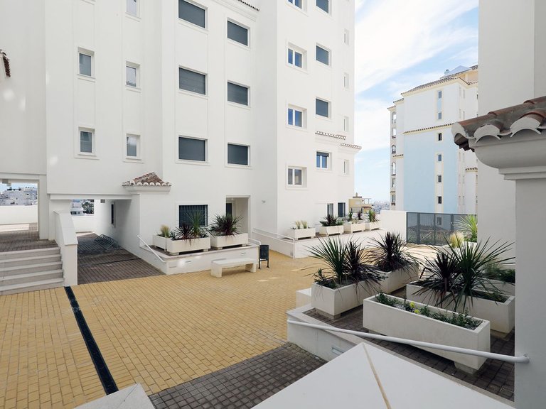 Apartment for Sale in Estepona, Malaga 9