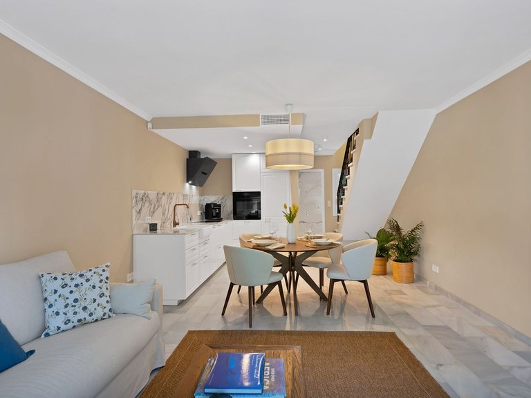 Villa for Sale in Calahonda, Malaga 8