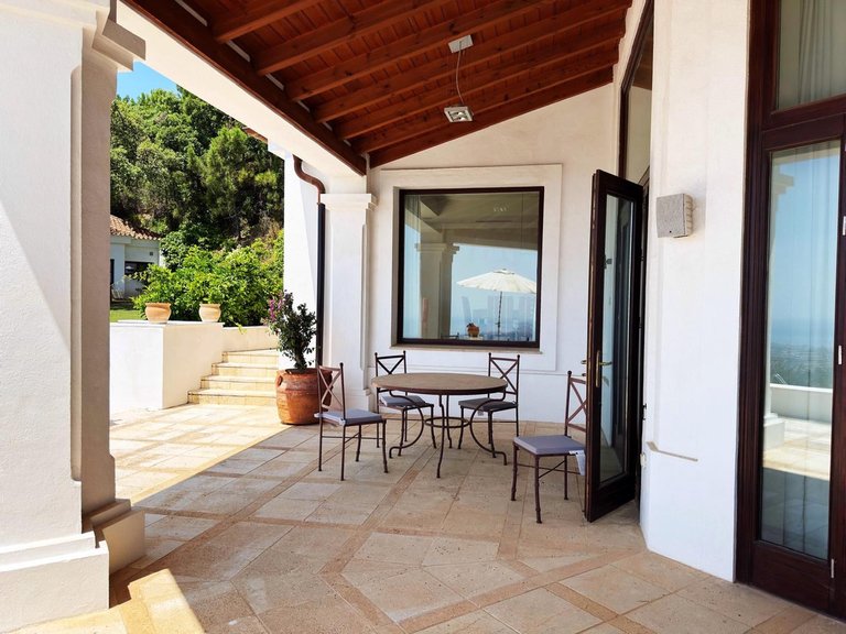 Villa for Sale in La Zagaleta, Malaga 10