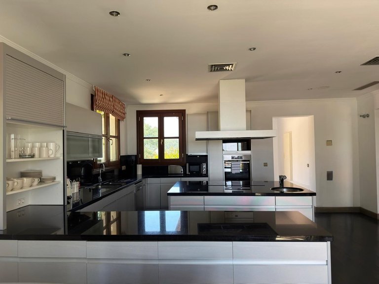 Villa for Sale in La Zagaleta, Malaga 54