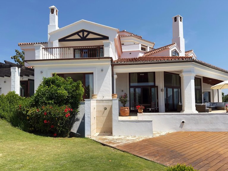 Villa for Sale in La Zagaleta, Malaga 9