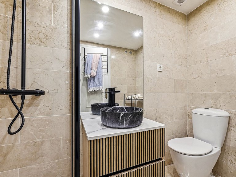 Apartment for Sale in Las Chapas, Malaga 13