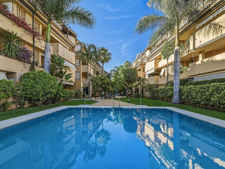 Apartment for Sale in Las Chapas, Malaga 19