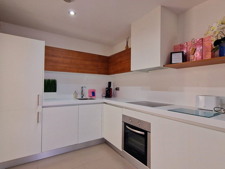 Apartment for Sale in San Pedro De Alcántara, Malaga 9