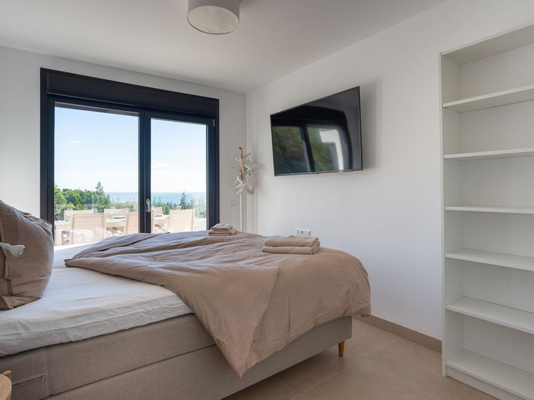 Villa for Sale in La Cala De Mijas, Malaga 32