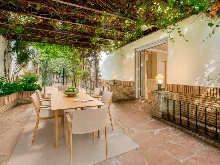 Villa for Sale in Los Monteros, Malaga 44